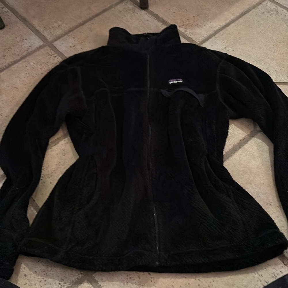 patagonia zip up jacket